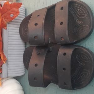 CROCS SZ 7 MENS WOS 9